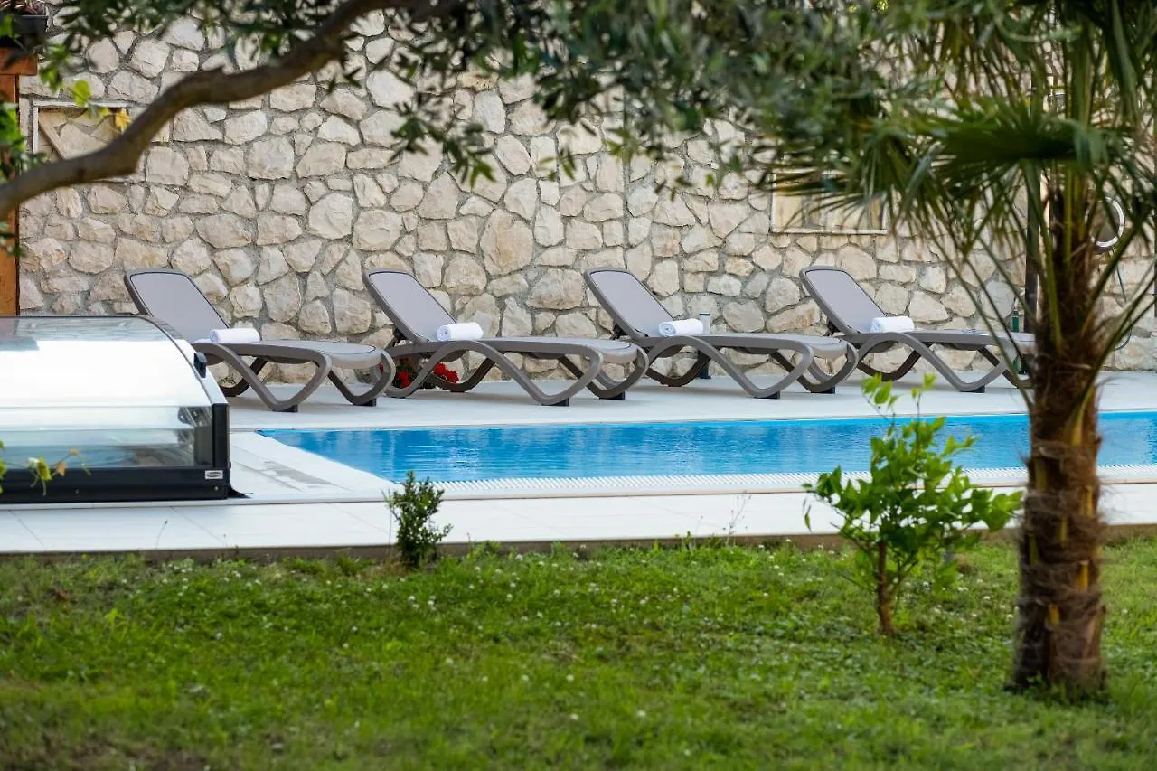 Stone House Apartment Lovinac   Lovinac (Zadar)