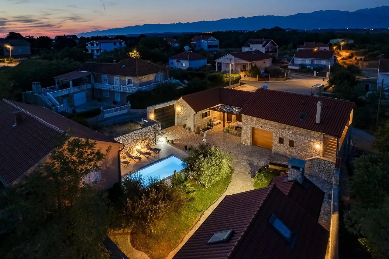 Stone House Apartment Lovinac   Lovinac (Zadar)